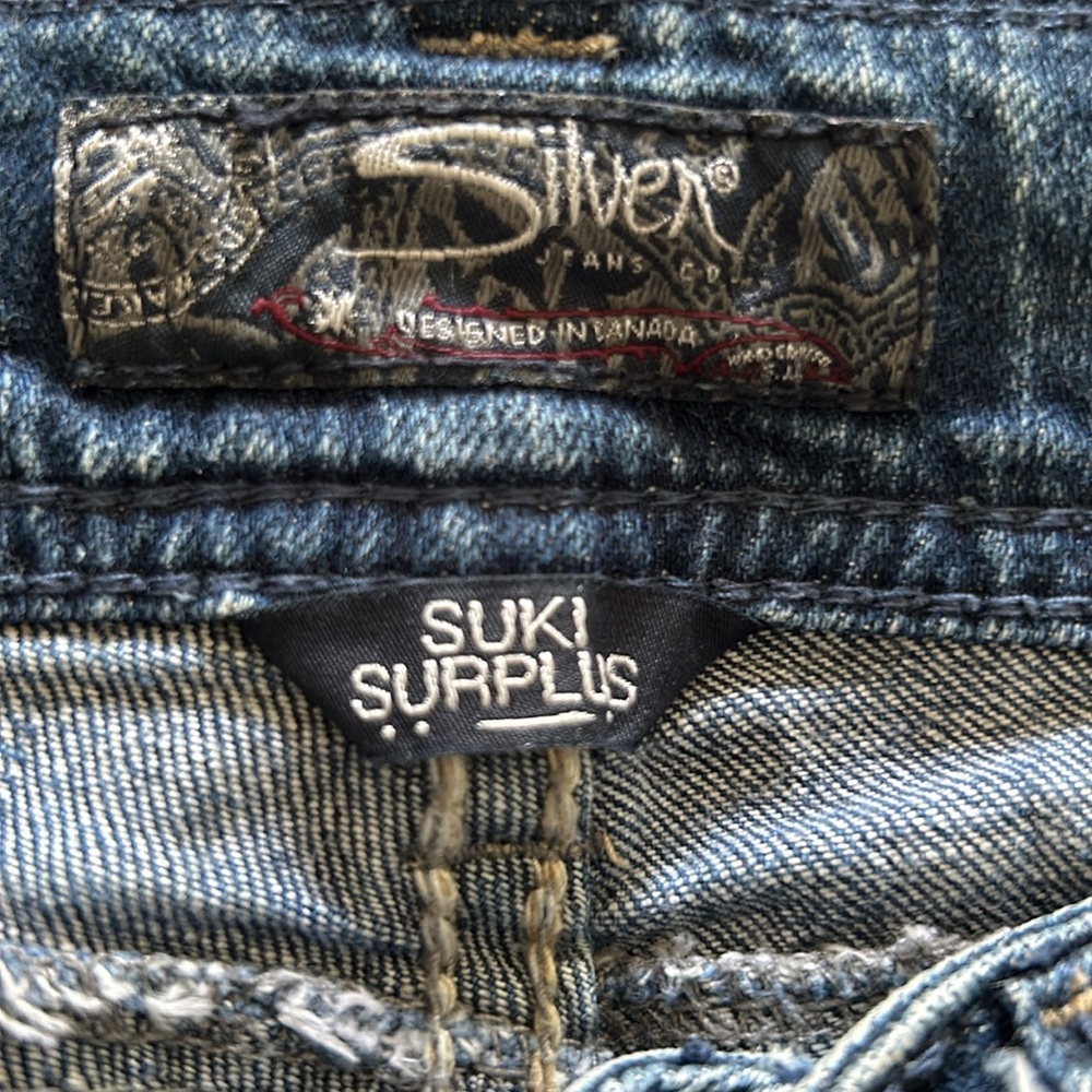 Silver Brand Jeans - Picture 3 of 3